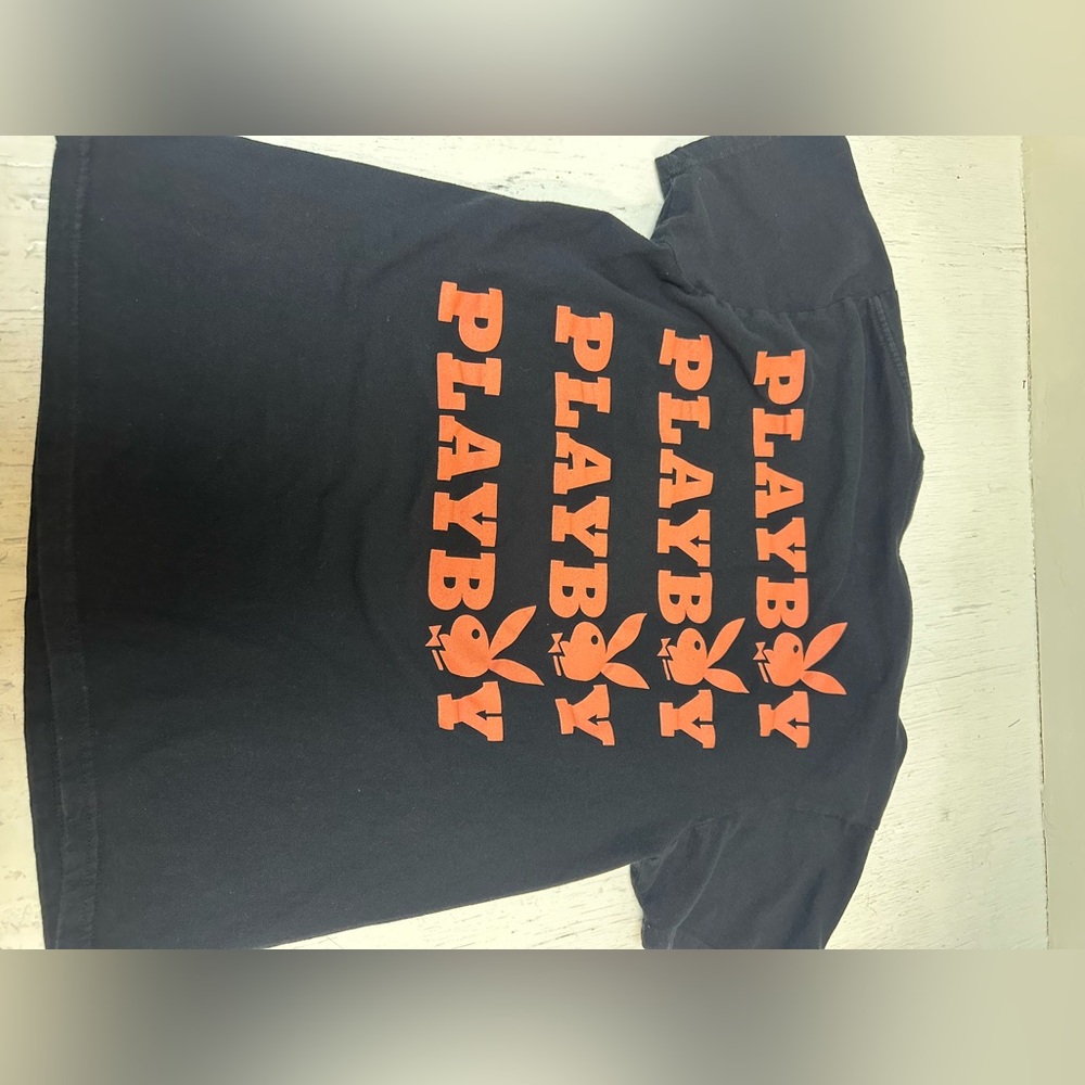 PLAYBOY GRAPHIC TEE!!